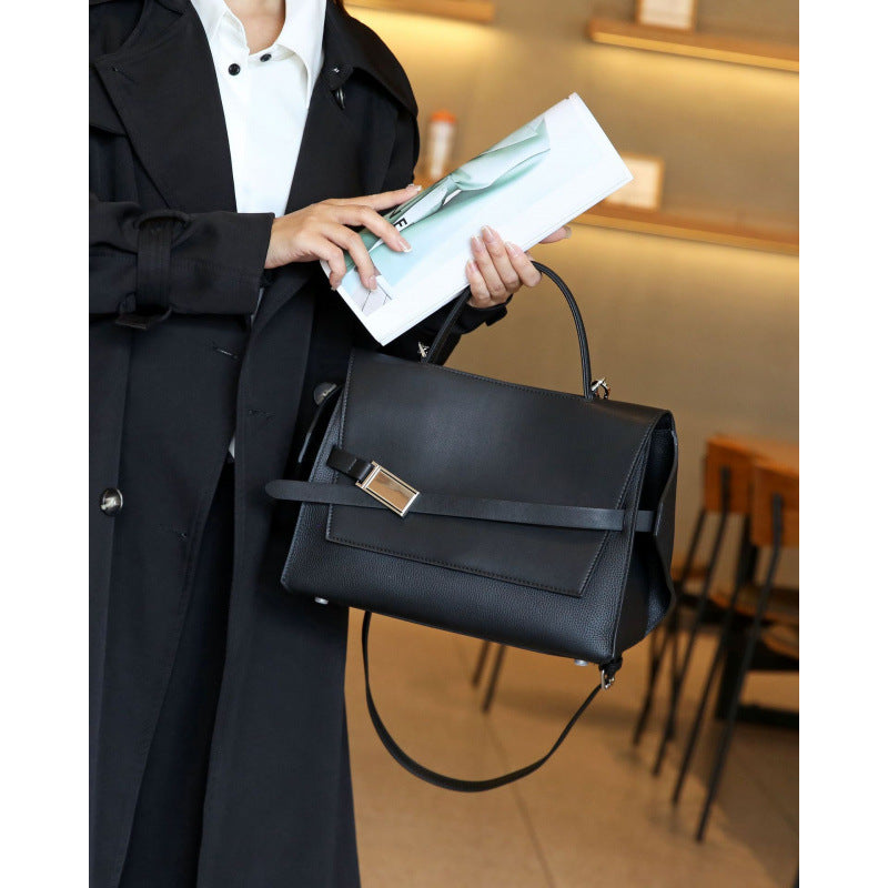 Shoulder tote bag