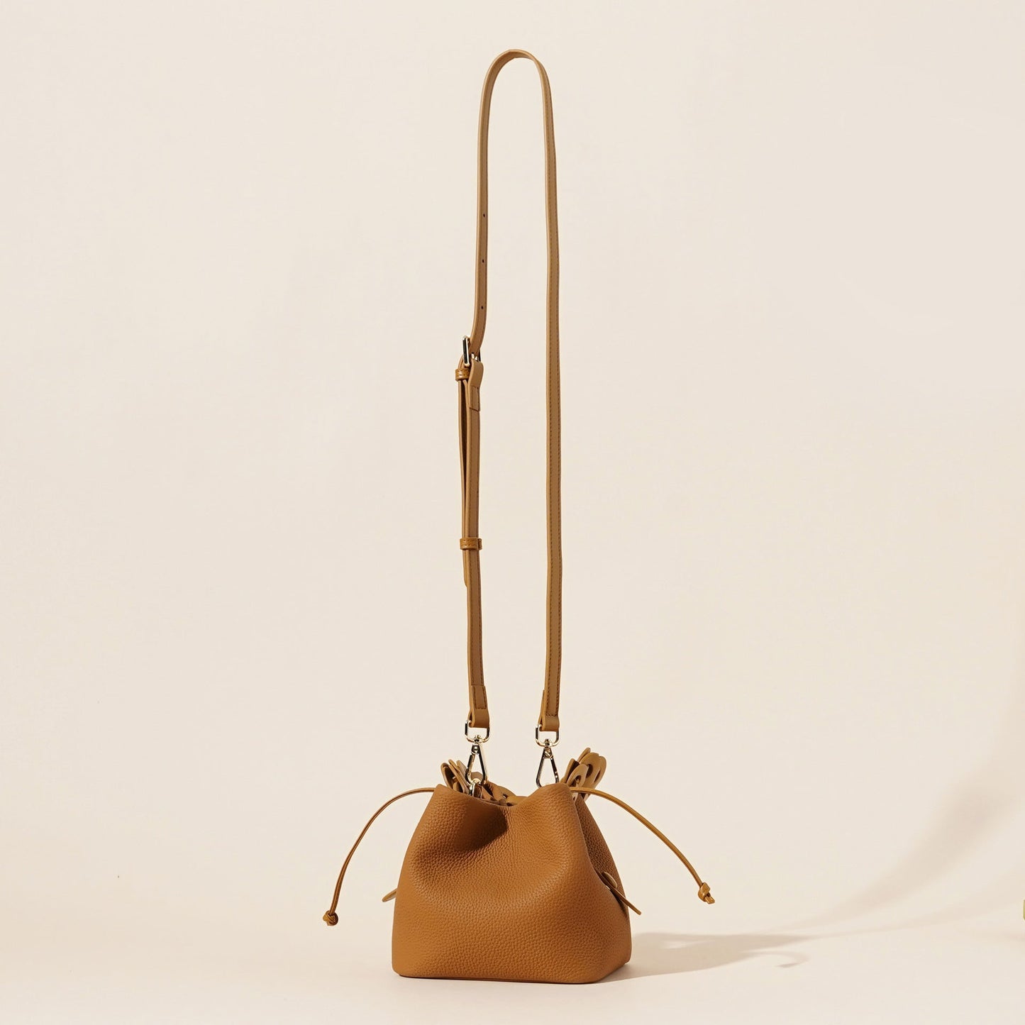 Leather shoulder messenger women's bag