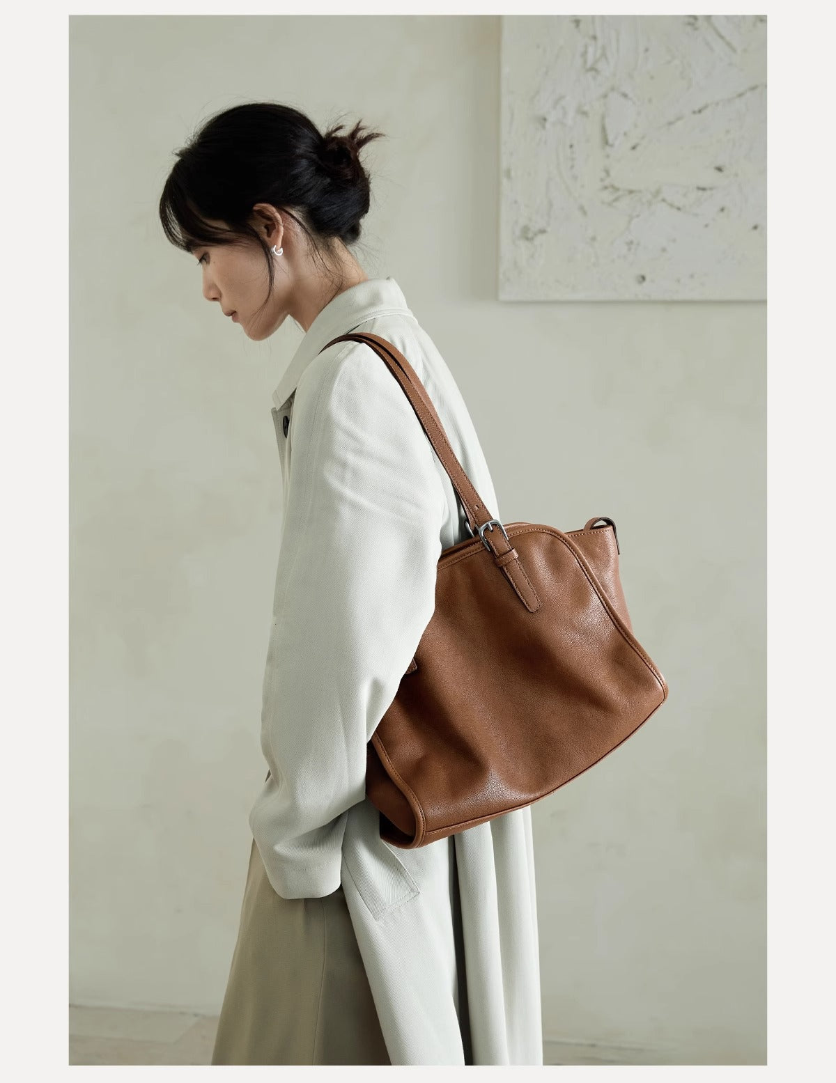Large capacity armpit bag