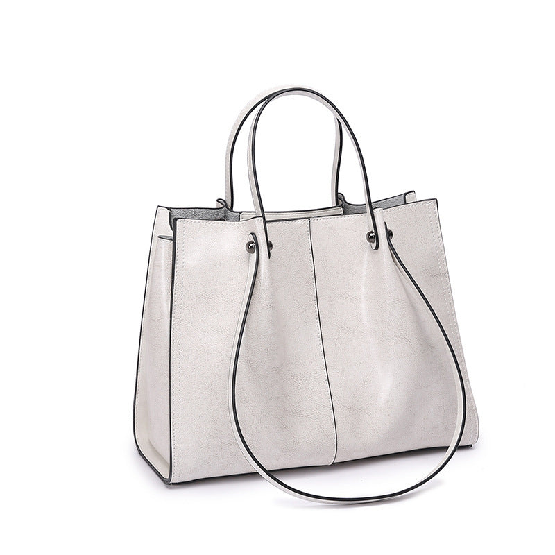Portable shoulder tote bag