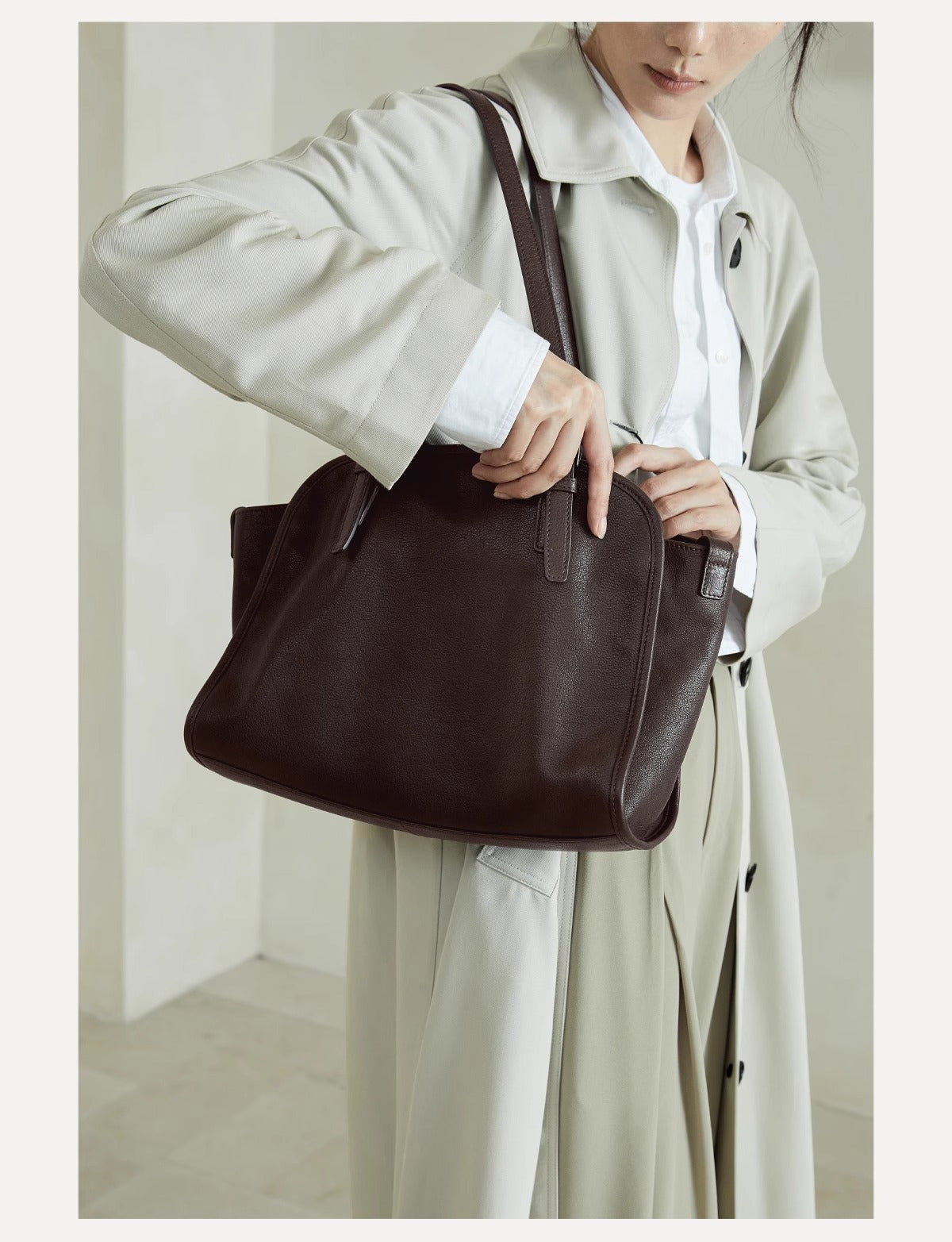 Large capacity armpit bag