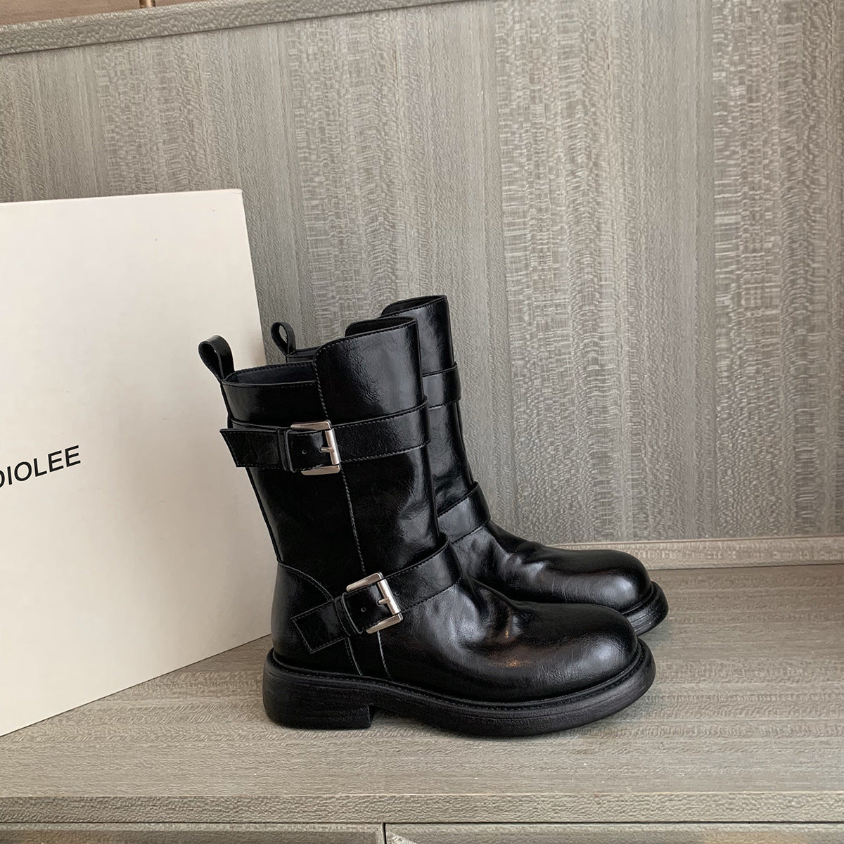 Double buckle thick-soled soft leather short boots