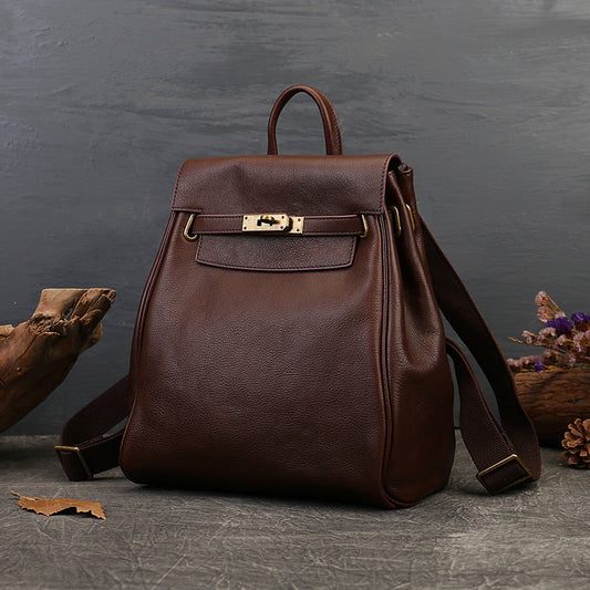 Fashionable and casual women's backpack