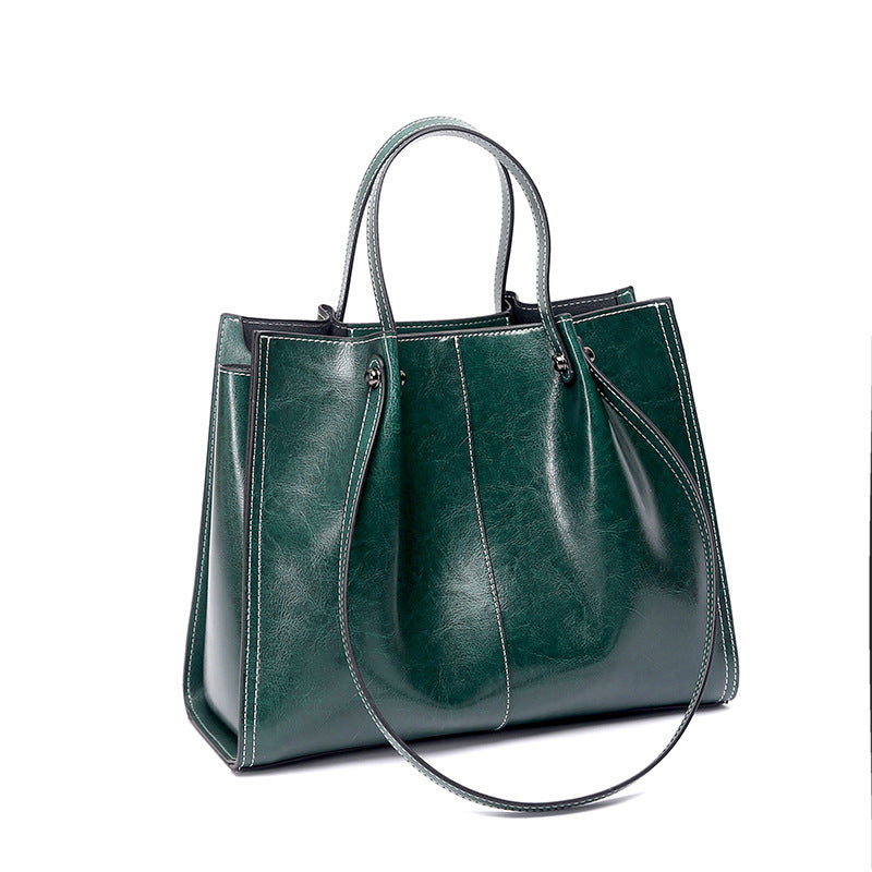 Portable shoulder tote bag
