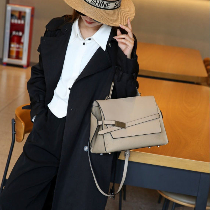 Shoulder tote bag