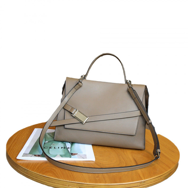 Shoulder tote bag