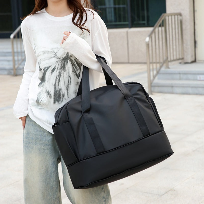 Short trip storage bag