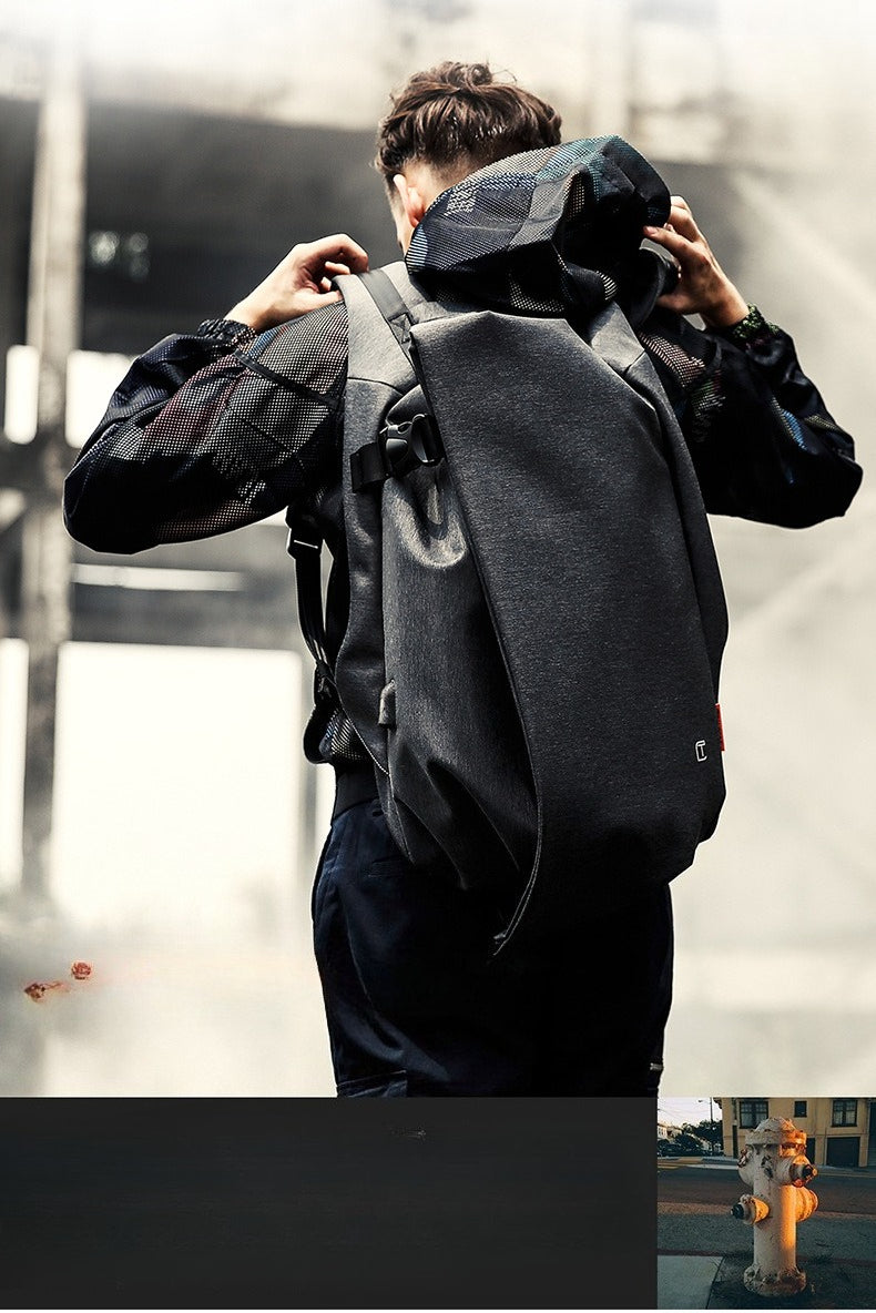 Outdoor large capacity backpack