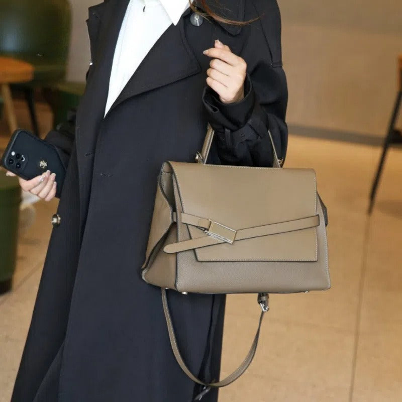 Shoulder tote bag